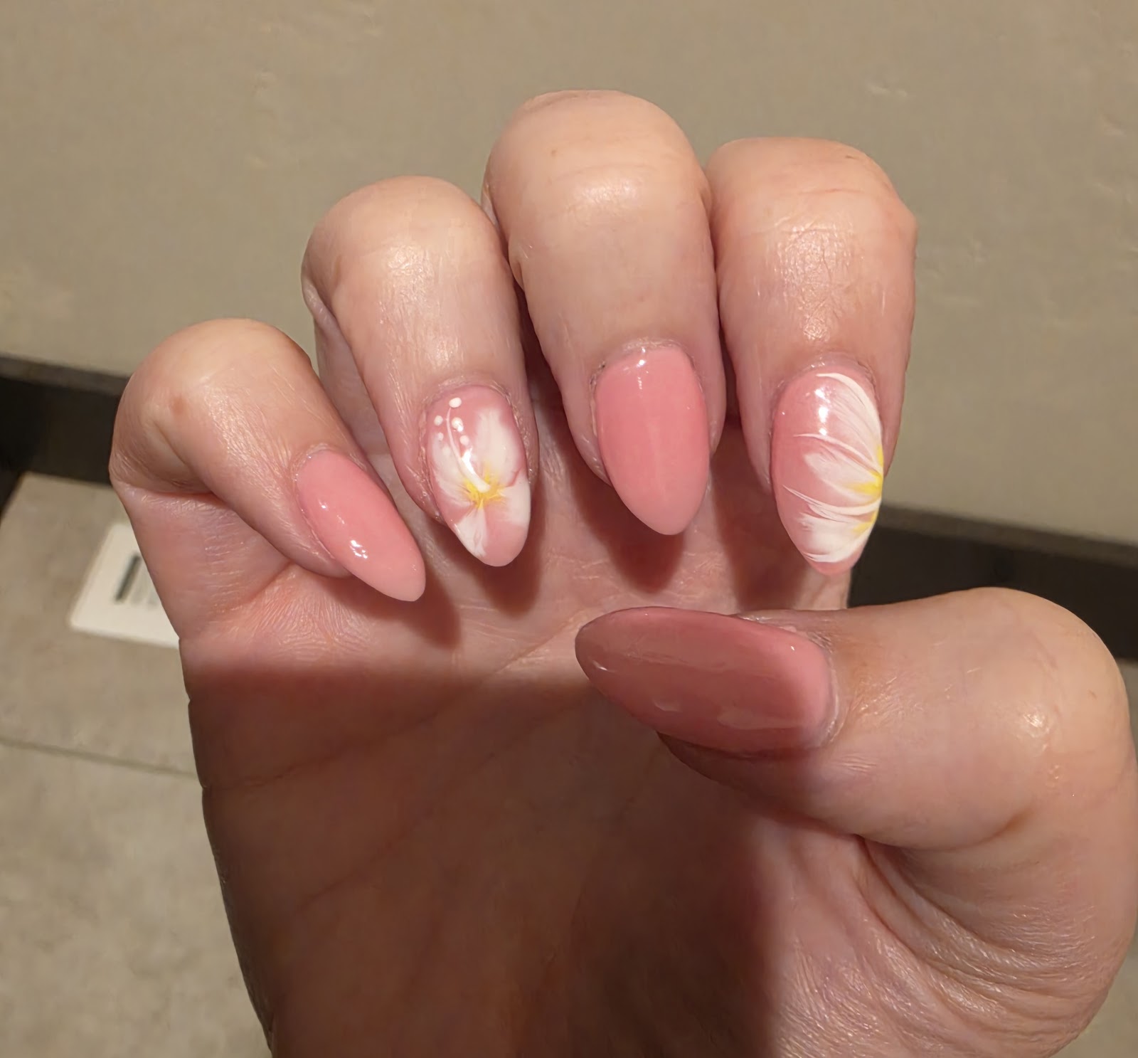 KV Nails & Lashes nail photo 2